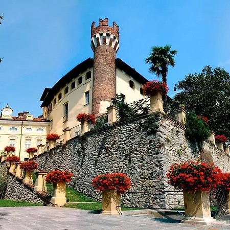 Castello Di Castellengo 3*