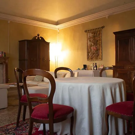 Castello Di Castellengo 3*