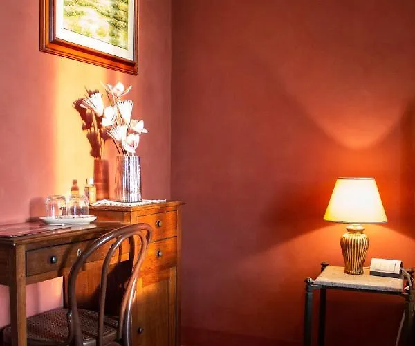 Castello Di Castellengo Oda ve Kahvaltı