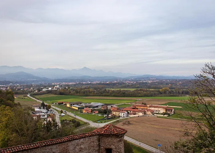 住宿加早餐酒店 Castello Di Castellengo Cossato